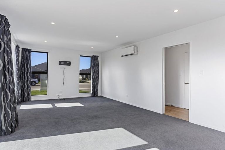 Photo of property in 18 Grimwood Street, Woodend, 7610