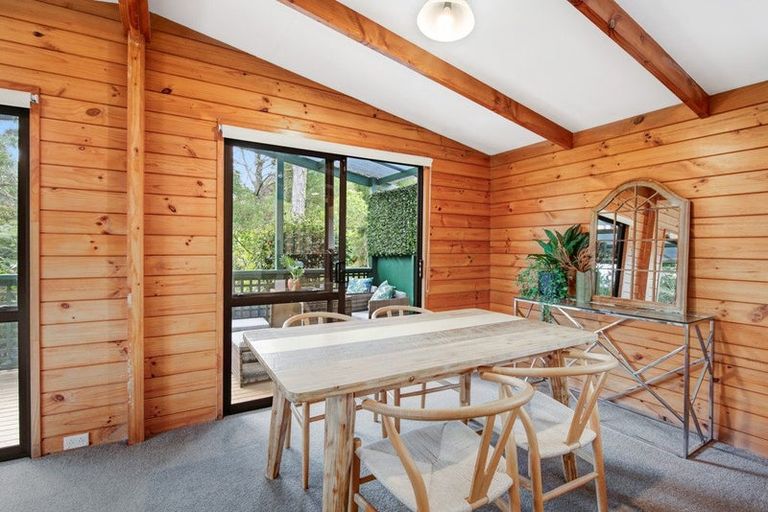 Photo of property in 22 Randal Place, Bayview, Auckland, 0629