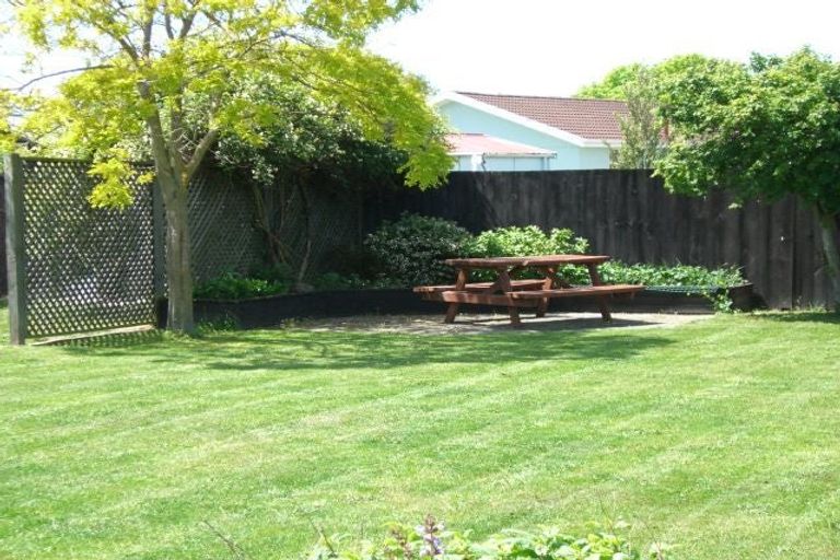 Photo of property in 61 Charnwood Crescent, Bishopdale, Christchurch, 8051