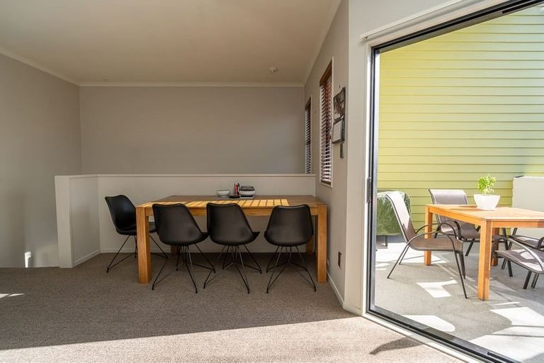 Photo of property in 4/19 Edgecumbe Street, Whitiora, Hamilton, 3200