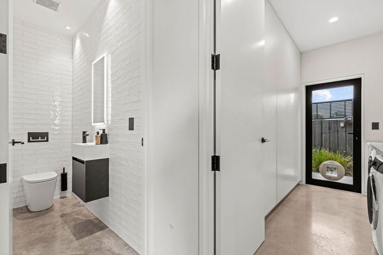 Photo of property in 114a Paparoa Street, Papanui, Christchurch, 8053