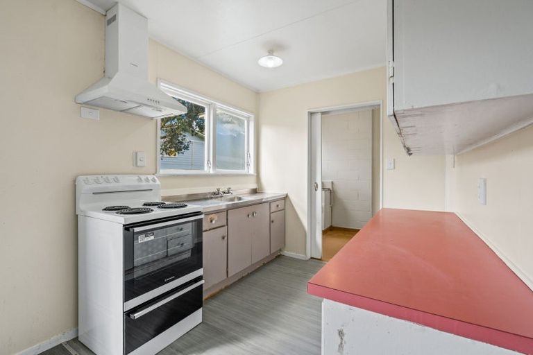 Photo of property in 11a Hodgson Street, Onerahi, Whangarei, 0110