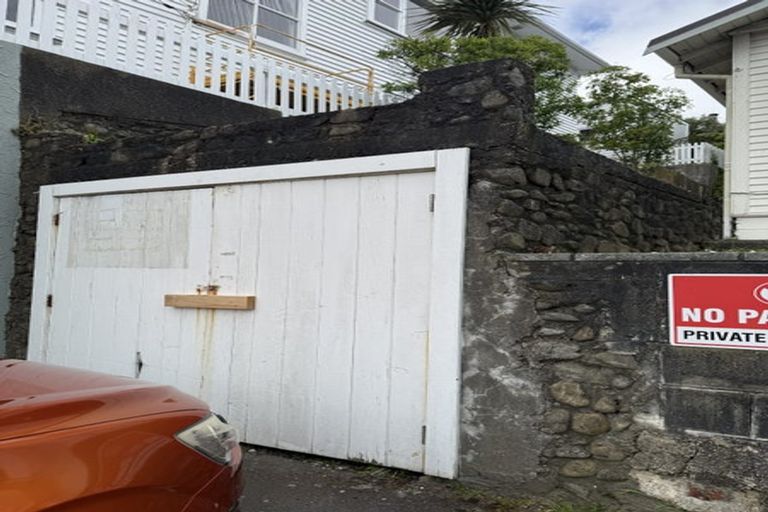 Photo of property in 161 Ohiro Road, Brooklyn, Wellington, 6021