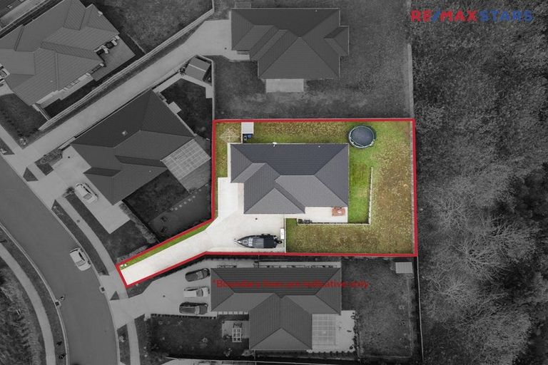 Photo of property in 32 Peacock Place, Pokeno, 2402