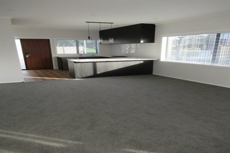 Photo of property in 38 Mawai Hakona Drive, Wallaceville, Upper Hutt, 5018