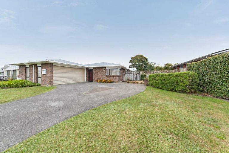 Photo of property in 1 Te Whena Place, Waitara, 4320