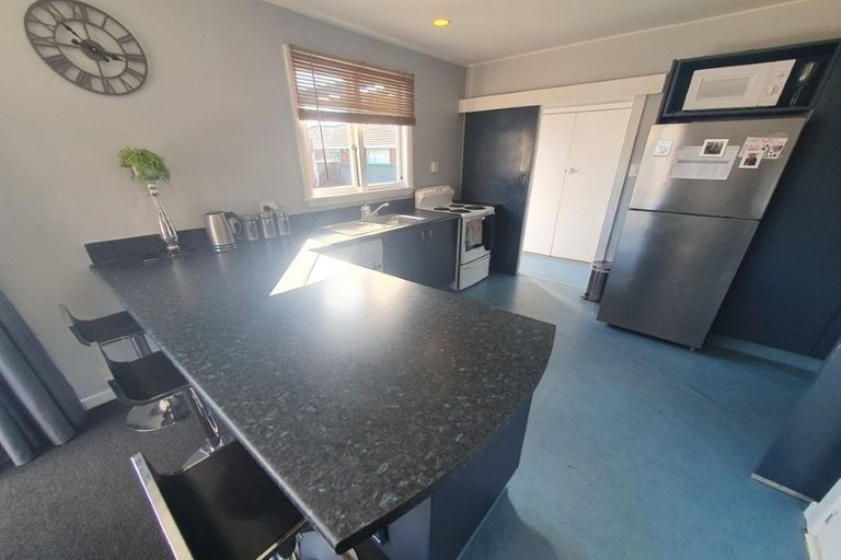 Photo of property in 2/15 Daniels Road, Redwood, Christchurch, 8051