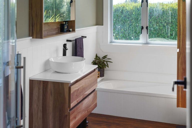 Photo of property in 5 Tui Pa Road, Te Aroha, 3392