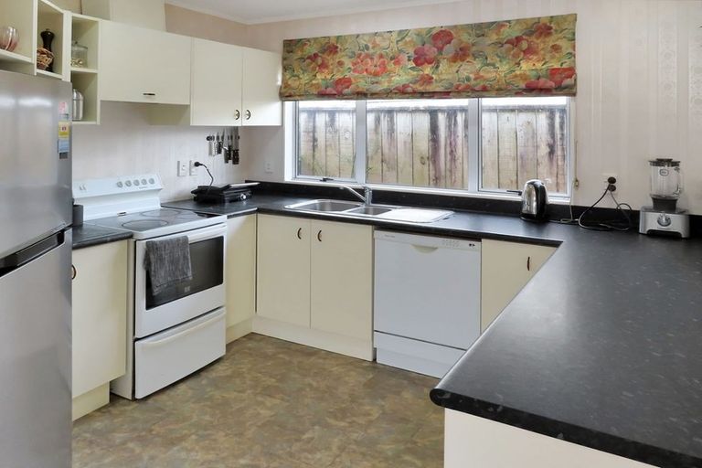 Photo of property in 1070a Fergusson Drive, Clouston Park, Upper Hutt, 5018