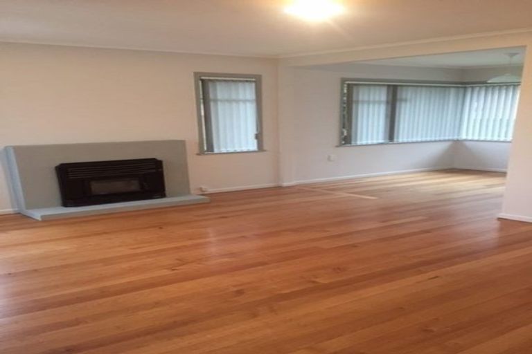 Photo of property in 57 Puriri Road, Manurewa, Auckland, 2102