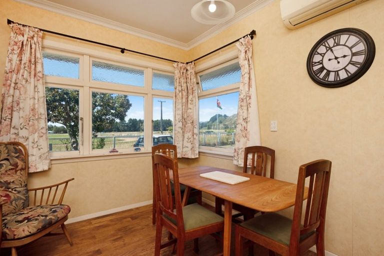 Photo of property in 766 State Highway 1, Manakau, Levin, 5573