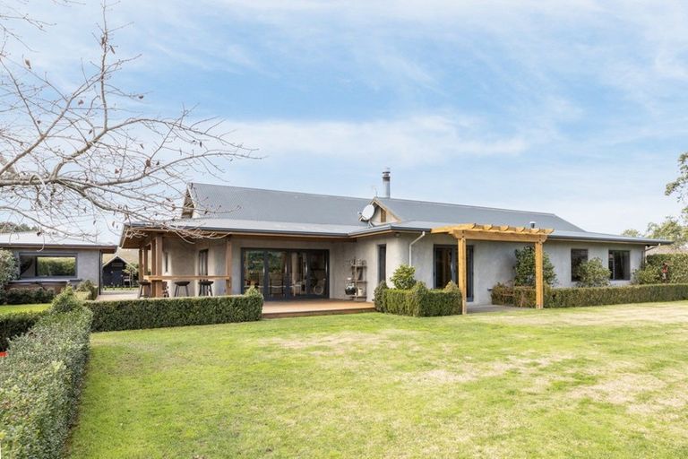 Photo of property in 77 Rotowhenua Road, Poraiti, Napier, 4182