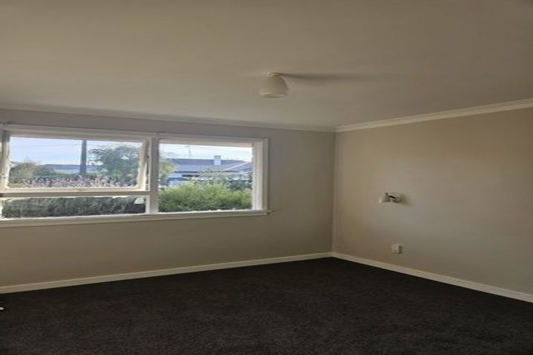Photo of property in 2/8 Hatton Street, West End, Timaru, 7910