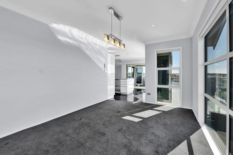 Photo of property in 7 Amy Way, Bell Block, New Plymouth, 4312