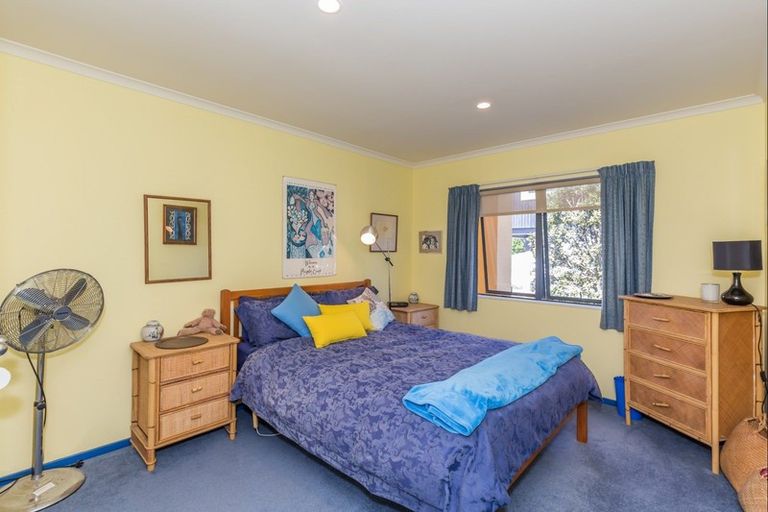 Photo of property in 53 Rua Avenue, Waitarere Beach, Levin, 5510