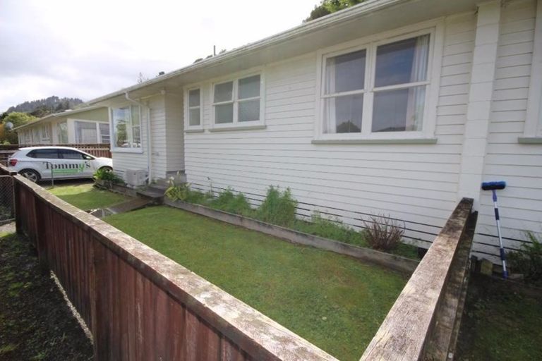 Photo of property in 10c Bull Avenue, Wainuiomata, Lower Hutt, 5014