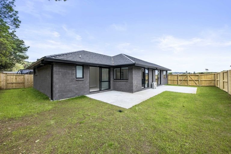 Photo of property in 25 Oranmore Crescent, Paeroa, 3600