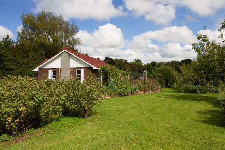 Photo of property in 33 Cloverlea Road, Westbrook, Palmerston North, 4475