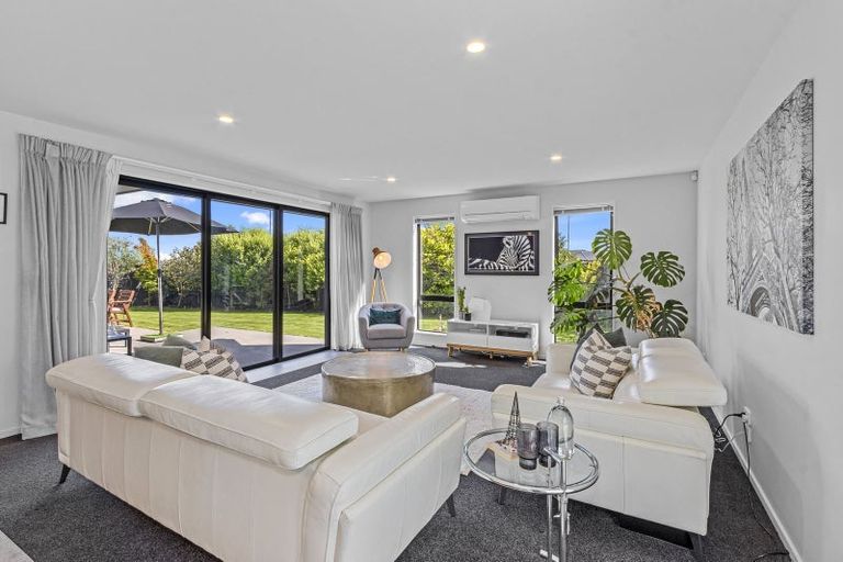 Photo of property in 2 Saxby Lane, Halswell, Christchurch, 8025