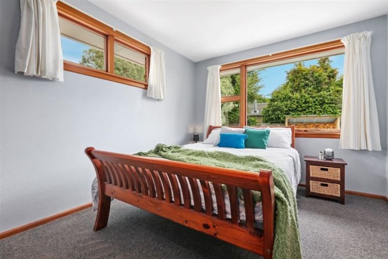 Photo of property in 16 Adams Place, Woolston, Christchurch, 8023