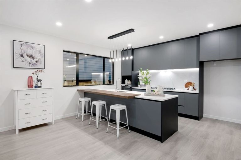 Photo of property in 19 Aklander Rise, Flat Bush, Auckland, 2019