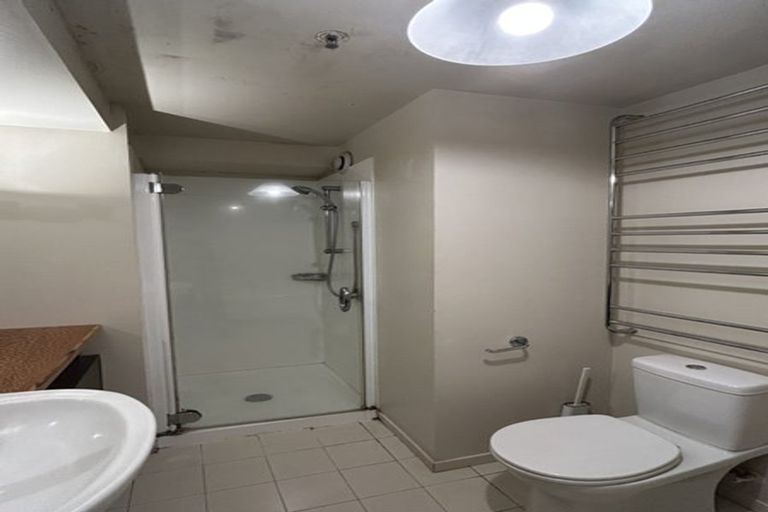 Photo of property in Elizabeth Street Chapel, 8/6 Elizabeth Street, Mount Victoria, Wellington, 6011