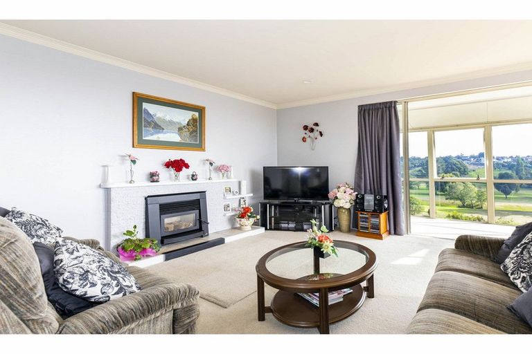 Photo of property in 163 Douglas Street, Highfield, Timaru, 7910