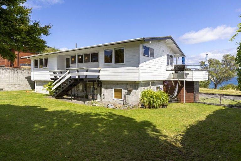 Photo of property in 30 Pokaka Crescent, Wharewaka, Taupo, 3330