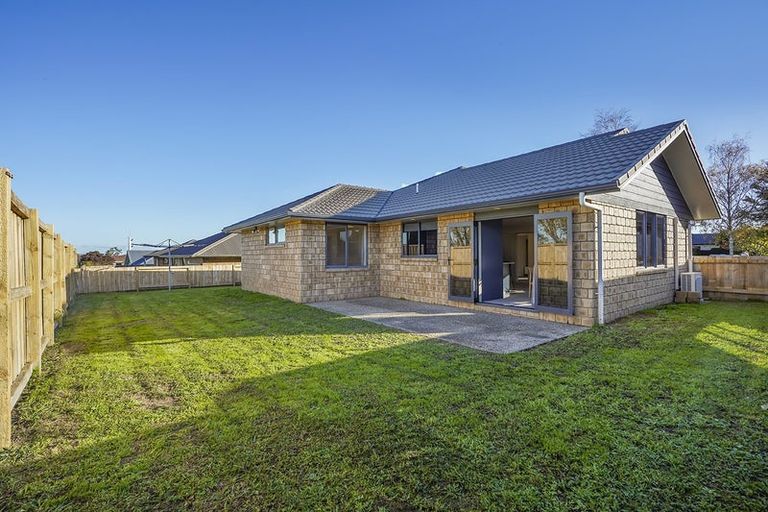 Photo of property in 13 Bishopsworth Way, Huntington, Hamilton, 3210