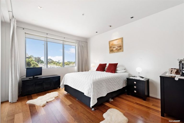 Photo of property in 5/7 The Promenade, Takapuna, Auckland, 0622