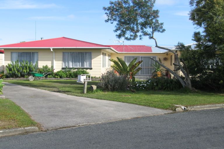 Photo of property in 19 Mckay Crescent, Dargaville, 0310