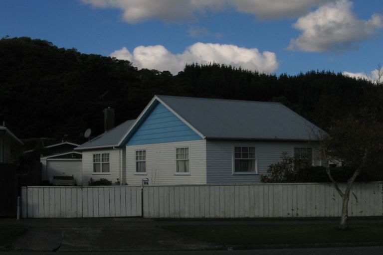 Photo of property in 34 Meremere Street, Wainuiomata, Lower Hutt, 5014