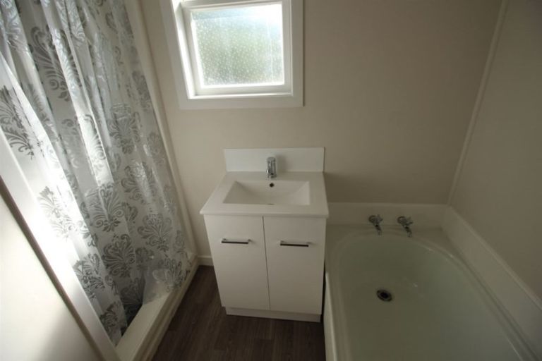 Photo of property in 12 Turner Place, Tokoroa, 3420