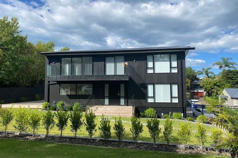 Photo of property in 33a View Road, Campbells Bay, Auckland, 0630