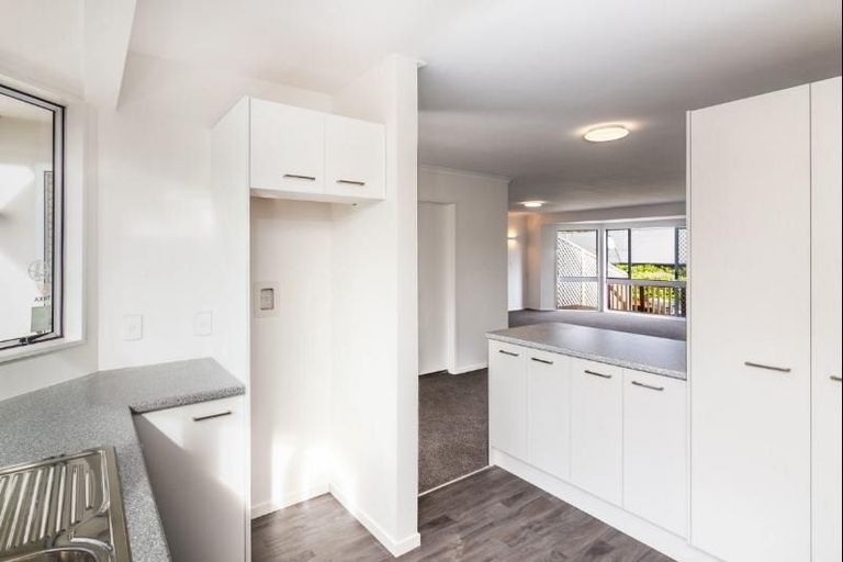 Photo of property in 11b Shepherd Road, Waipahihi, Taupo, 3330