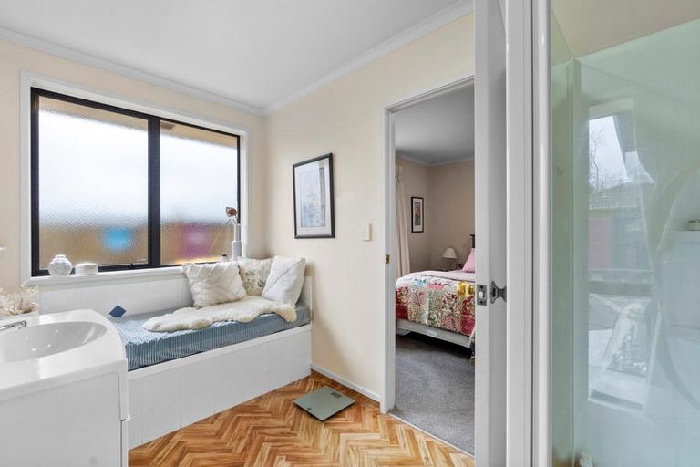 Photo of property in 16 Archer Court, Hamilton East, Hamilton, 3216