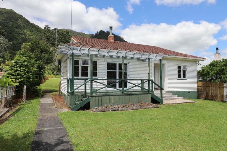 Photo of property in 5 Gilchrist Street, Te Aroha, 3320