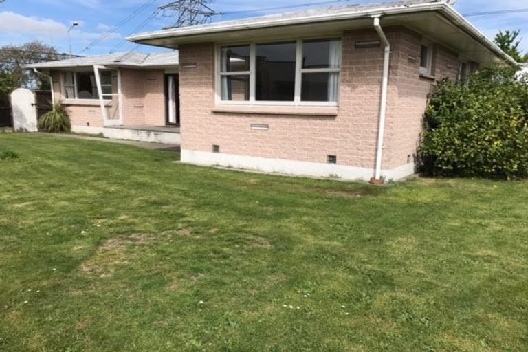 Photo of property in 385 Greers Road, Bishopdale, Christchurch, 8053