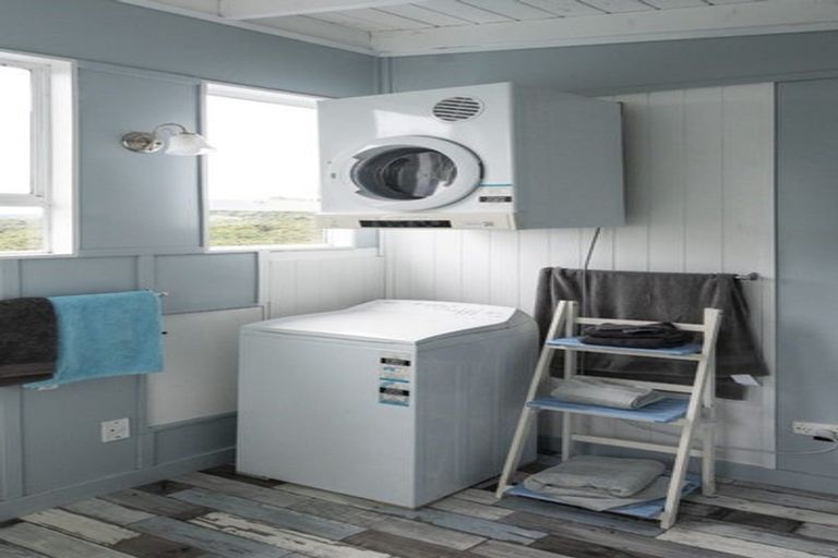 Photo of property in 43 Doves Bay Road, Kerikeri, 0294