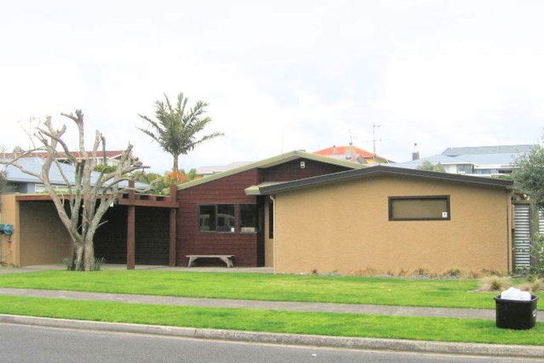 Photo of property in 206 Valley Road, Mount Maunganui, 3116