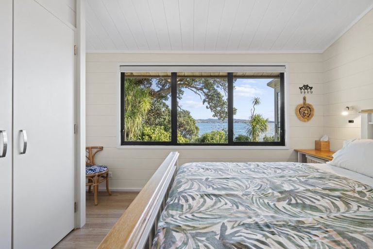 Photo of property in 136 Reotahi Road, Whangarei Heads, Whangarei, 0174