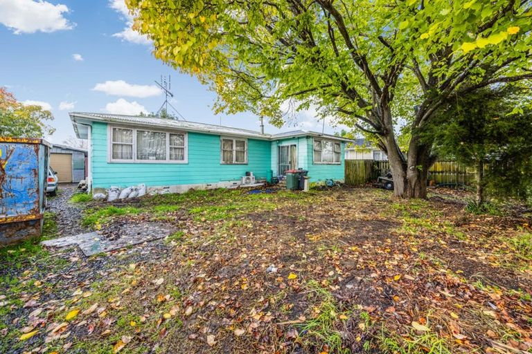 Photo of property in 23 Marybeth Place, Rosehill, Papakura, 2113