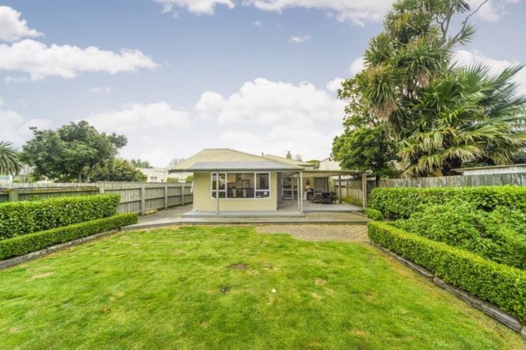 Photo of property in 442 College Street, Hokowhitu, Palmerston North, 4410