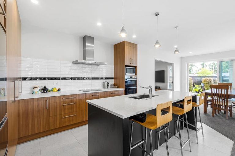 Photo of property in 2 Bastille Court, Rangatira Park, Taupo, 3330