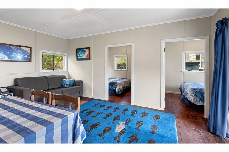 Photo of property in 13 Ocean Close, Te Kopuru, 0371