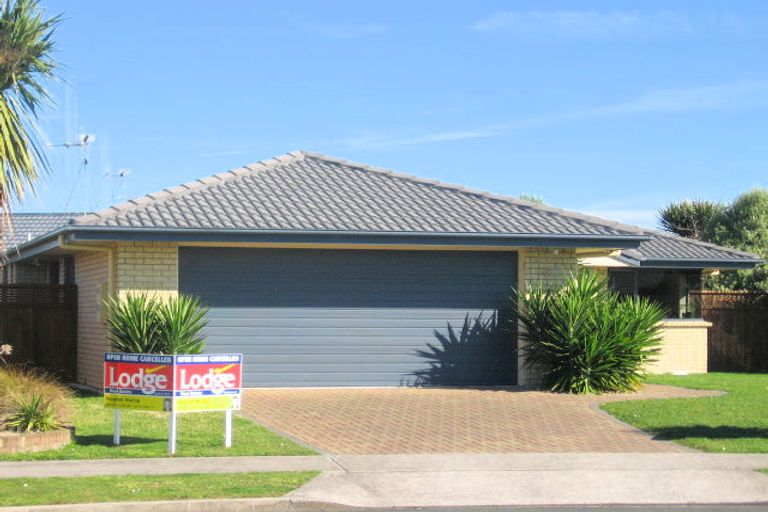 Photo of property in 13 Bellona Place, Flagstaff, Hamilton, 3210