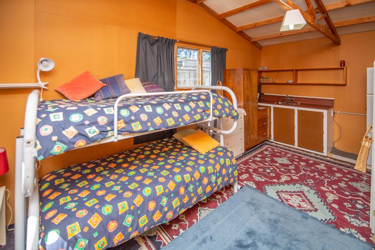 Photo of property in 39 Chamberlain Avenue, Amberley, 7481