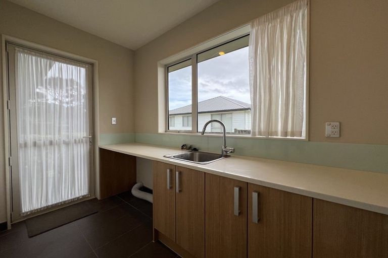 Photo of property in 6 Albertine Place, Greenhithe, Auckland, 0632