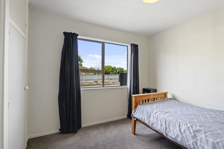 Photo of property in 2 Thompsons Road, Belfast, Christchurch, 8051