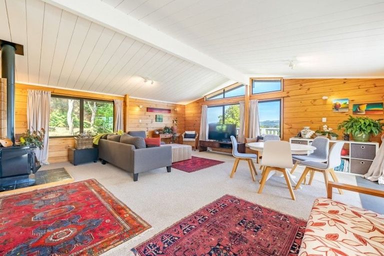 Photo of property in 213a Whites Line East, Waiwhetu, Lower Hutt, 5010